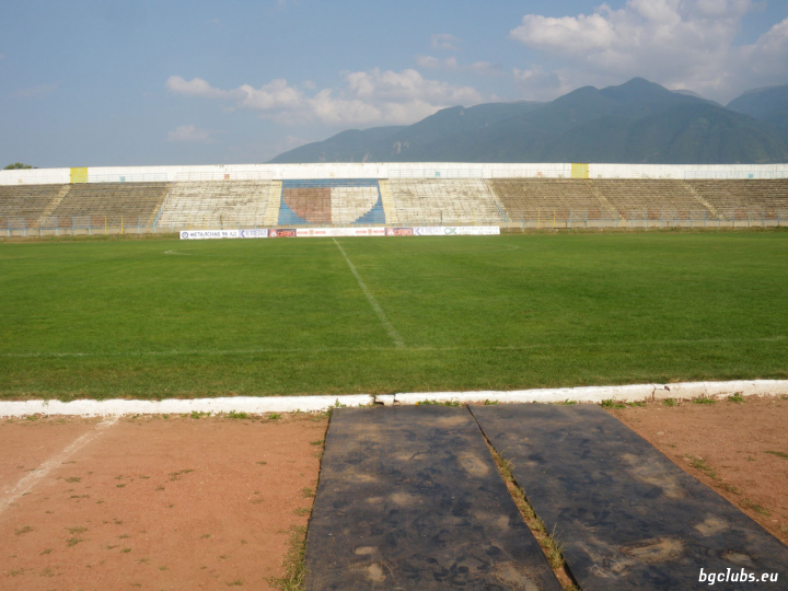 Стадионы в Болгарии: «Бончук»