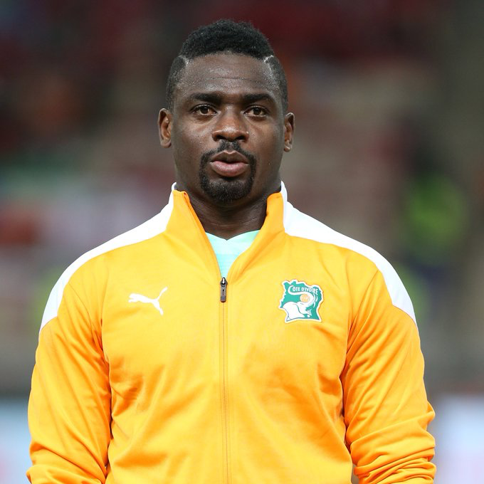 Не забыли про вратаря сборной Кот-д’Ивуара, который привез гол и получил травму? На следующий день он еще и потерял отца