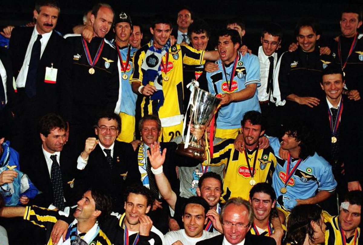 В 1997 году «Лацио» рубился с «Ротором» в Кубке УЕФА. В ответном матче волгоградцев сломал гол Роберто Манчини