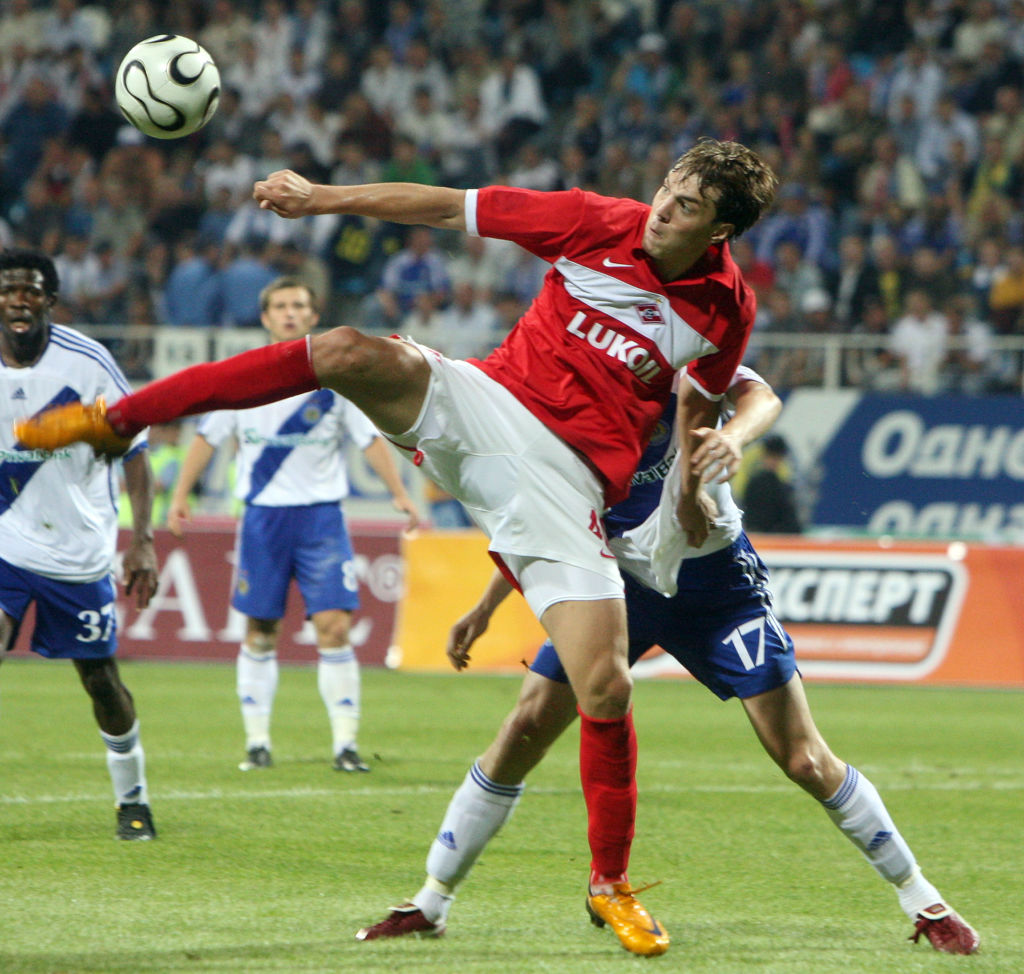 В 2008-м Дзюба забил два гола «Тоттенхэму». Через полгода «Спартак» отправит 20-летнего форварда в «Томь»