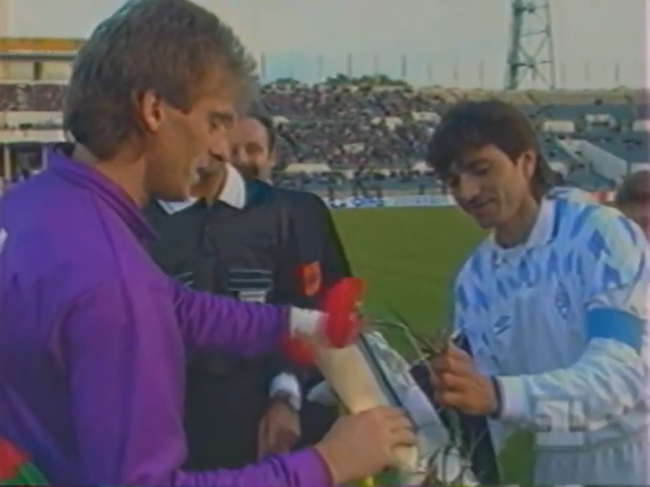 В 1993-м «Айнтрахт» вынес в Москве «Динамо» 6:0. Газзаев подал в отставку, а болельщики в перерыве ушли со стадиона